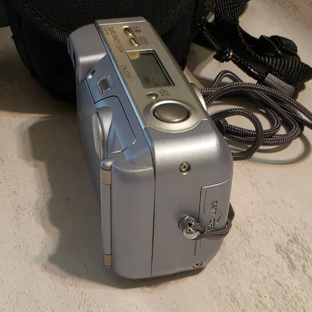 Canon Sure Shot 130u Caption AiAF 35mm Film Camera Silver with Case TESTED